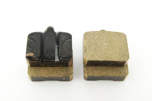 Skoda 120 Osinek Bremsbeläge Vorderachse