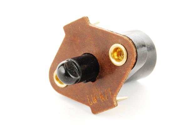 Skoda S100 Türschalter