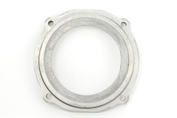 Trabant Aludeckel am Getriebe