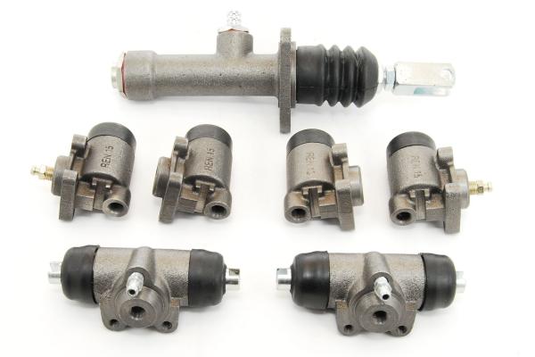 W312 Hauptbremszylinder und 6 Radbremszylinder